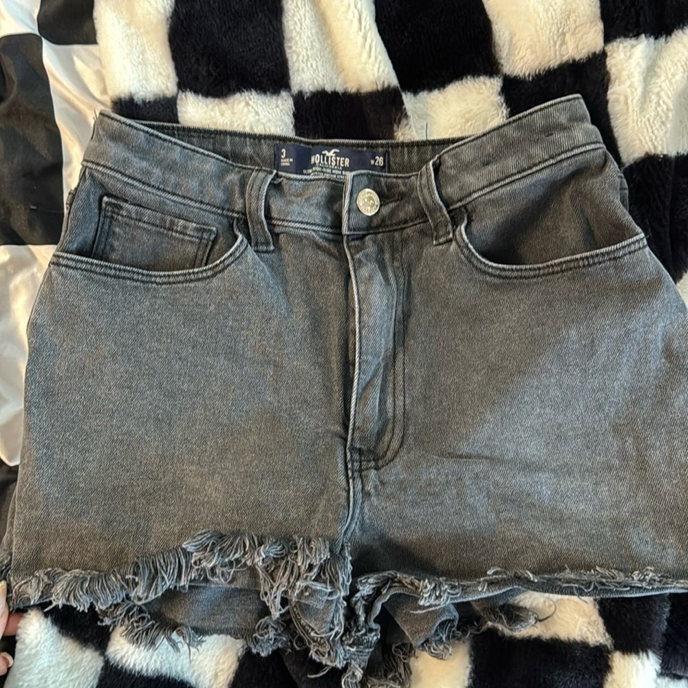 Hollister ultra high-rise Mom shorts